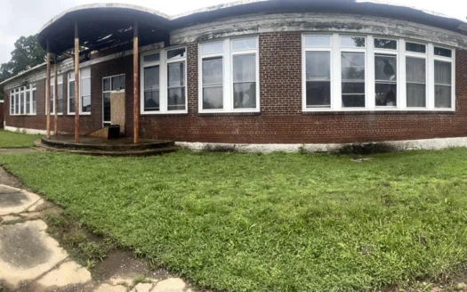 Redevelopment Property For Sale in Newark, AR