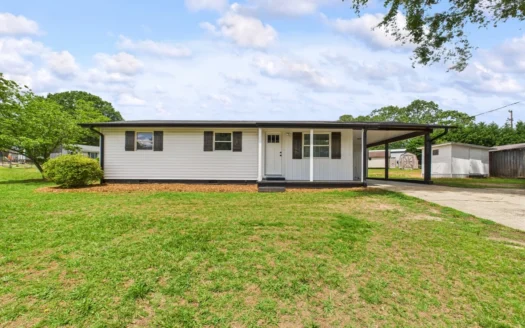 Fully Renovated Home in Taylorsville, NC