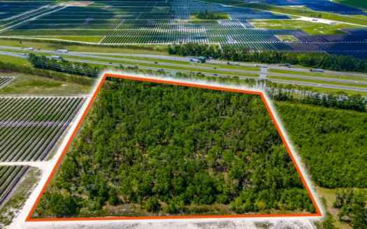 10.47 Acres on a Private Road in Live Oak, Florida