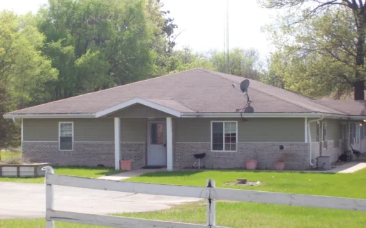 8 one-bedroom apartments Montello WI