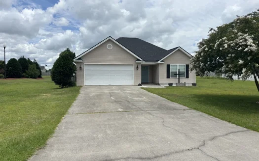 Charming 3-Bedroom Home in Stonebrook Subdivision – 258 Stonebroo