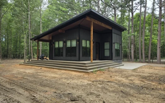 Billy Creek Recreational Cabin – National Forest Area