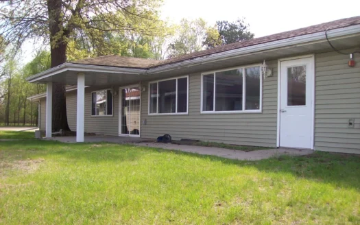 8 one-bedroom apartments Marquette County WI