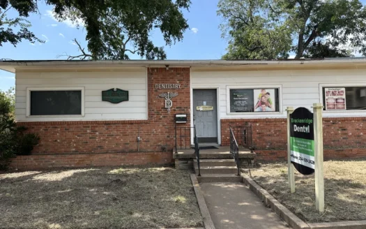 Prime Opportunity for Office Building, Medical or Dental Office