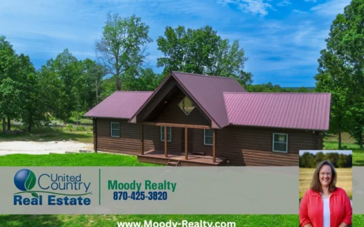 Secluded Log Home With Acreage In Fulton County Arkansas