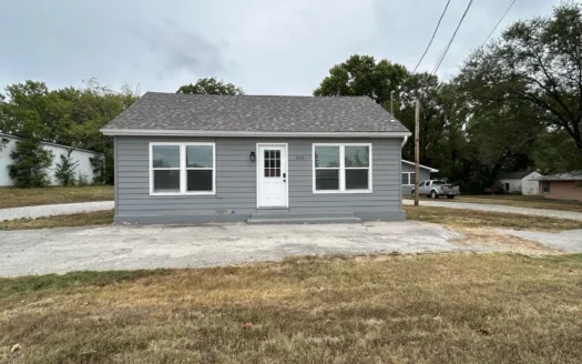 Commercial Building for sale in Ava Mo