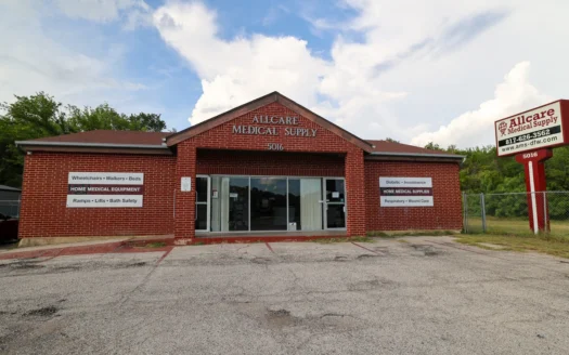 Fort Worth TX Retail Building For Sale