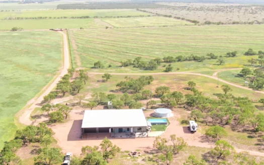 Luxury Barndominium on 288 Acres in Central TX