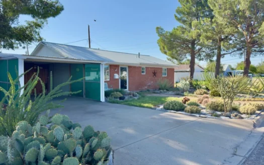 Live/Invest Here! Desert Landscaped 3/1 House in Fort Stockton,TX