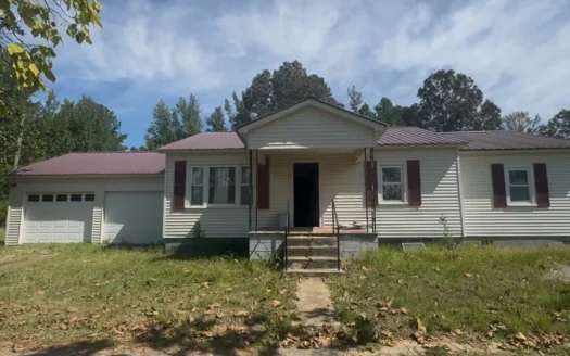 Home for sale in McNairy County TN For Sale 4667 Hwy-64 Seller,TN