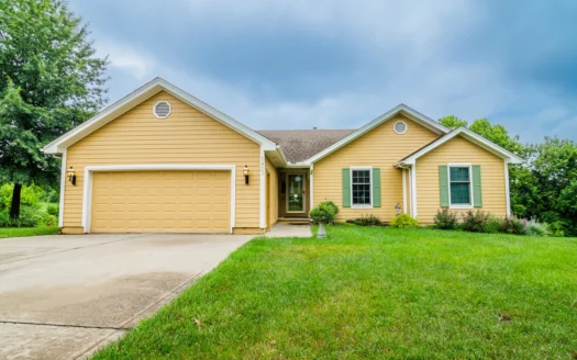 Ranch Home for Sale in Cameron, MO with Finished Walkout Basement