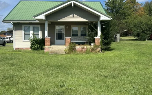 Charming Starter Home in the Heart of Marrowbone, KY!
