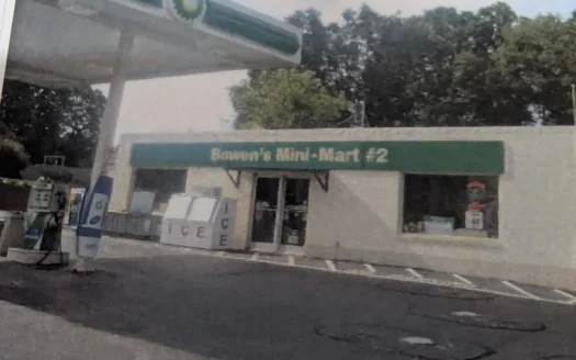 Versatile Convenience Store with Home on 4 Acres in VA