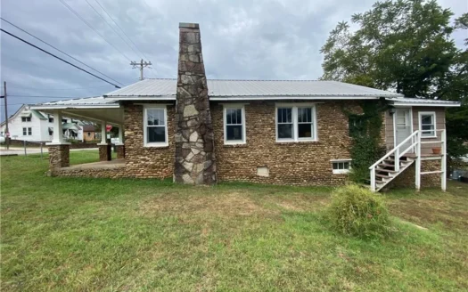 Commercial Property Office In Town Jasper, Ar For Sale