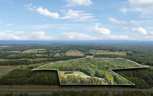 Highland Manor Winery & Sawbriar Brewing for Sale in Jamestown TN