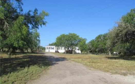 Hard to find Acreage around Lake Corpus Christi