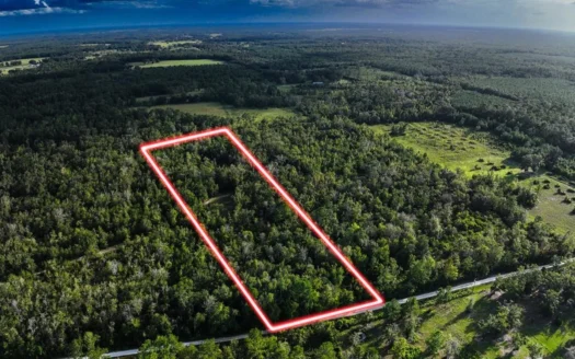 6.45 Acres of peaceful country living located off Bulb Farm Road