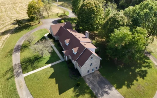 Fixer Upper on 4.73+/- Acres
