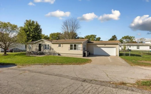 4 Bedroom Home for Sale in Missouri Valley, Iowa