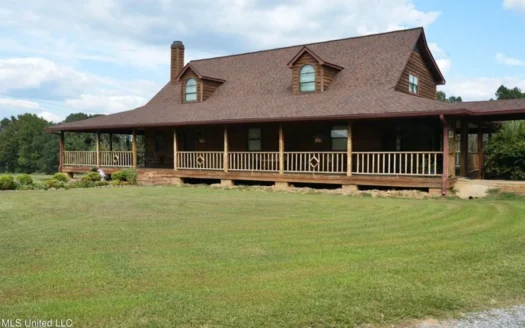 43 Acres of Beautiful Pasture with a Dream Farmhouse