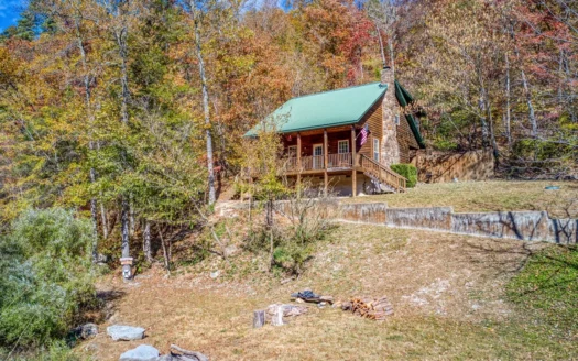 Jasper Newton County Creekside Cabin Buffalo River  For Sale