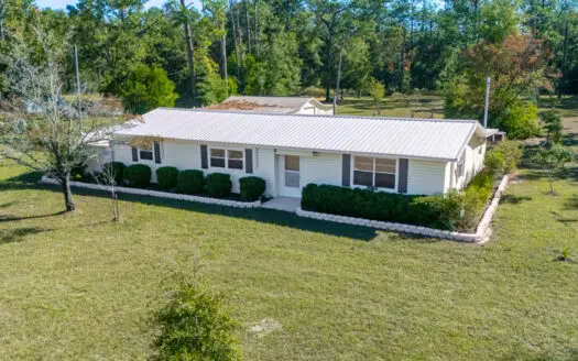 Versatile 3-Bedroom Home for Sale in Live Oak, Florida