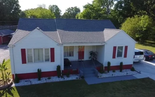 Charming 4BR Home: Danville, VA