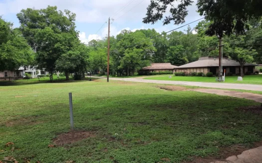 One Acre Lot For Sale, Downtown Crockett, TX