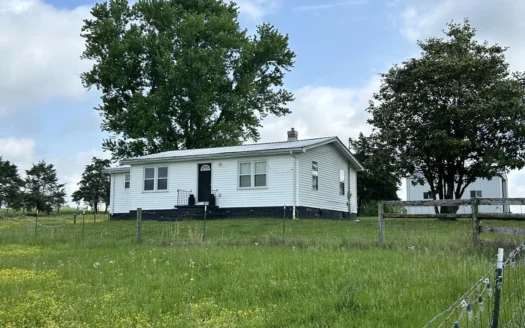 3 Bedroom Home-Fenced Pasture-Basement-Columbia, Ky.