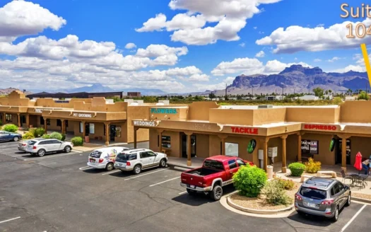 Space for Lease in Idaho Plaza of Apache Junction, Arizona