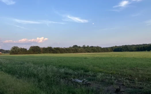 4.65 Acre Tract In Beautiful Ridgeview Estates