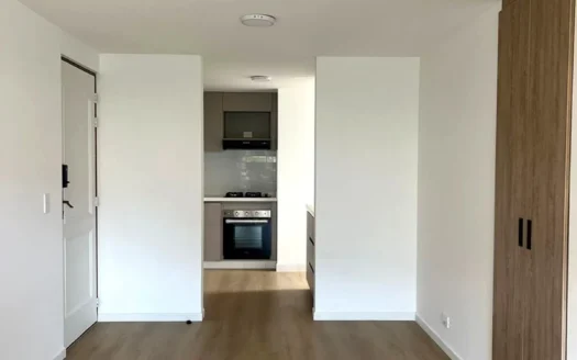 ¡Chic City Living in Patio Bonito!