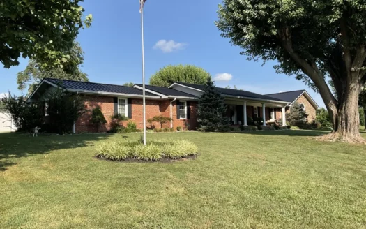 Stunning Home on 6.3 acres in Barren County, Kentucky