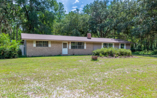3 Bedroom Home on 35 Acres for Sale in Sanderson, Florida