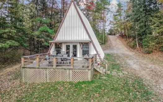 Natchez, MS – The Natchez Retreat on 47 Acres