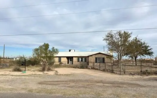 771 Hummingbird Home for Sale Fort Stockton, TX 79735 2.5 acres