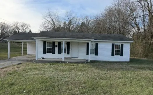 Property #3 Lot #5: Home & Lot 907 Lynnview Dr