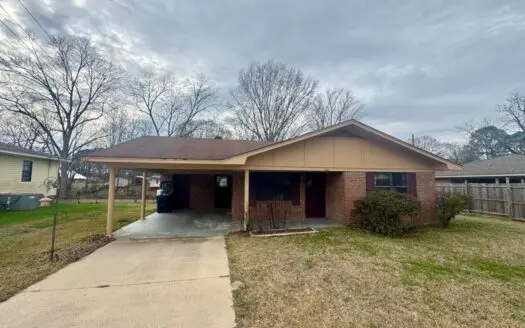 In Town Living in Booneville, MS!