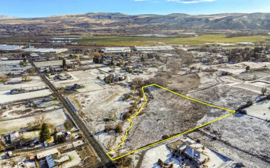 Lot For Sale in Selah, Washington