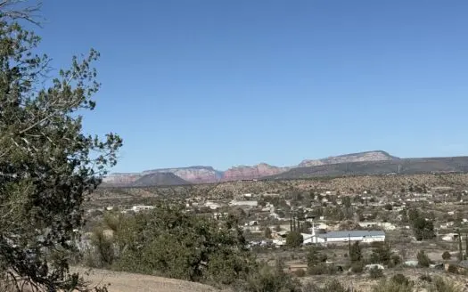 Land with Views of Red Rocks at an Affordable Price in Rimrock AZ