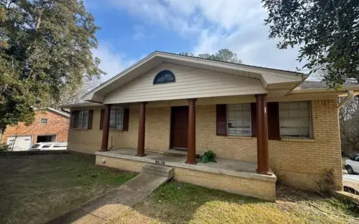 Tupelo 5BR Home in Tupelo School District