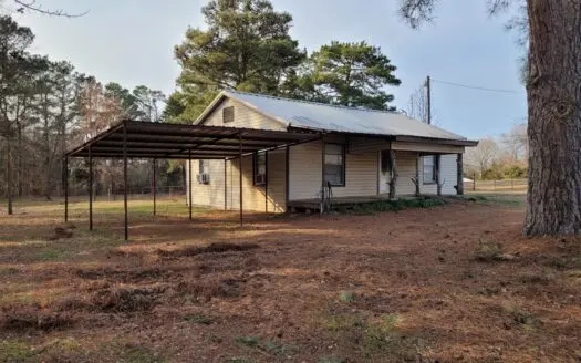 Country Home on 5 Acres near Paris, TX – Red River County