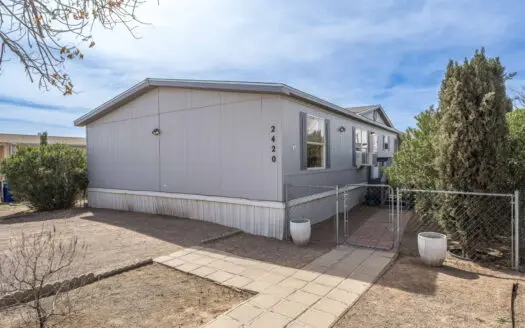 Well-Cared-For Manufactured Home for Sale in Las Cruces, NM