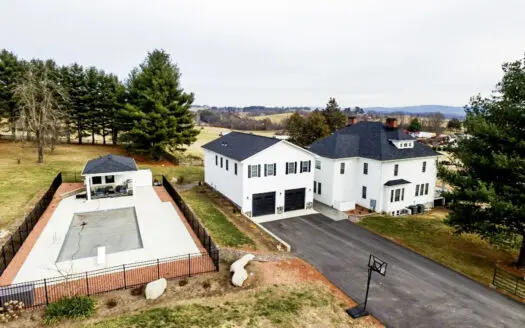 Historic Home on 74 acres in Draper, VA