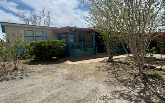 Manufactured home in Fort Stockton, TX