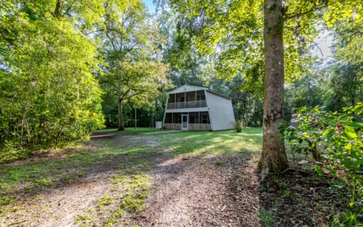 Charming Home on 2+ Acres by the Santa Fe River