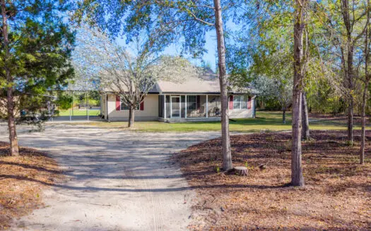 Serene 10-Acre Country Estate with Barndominium in Jennings, FL