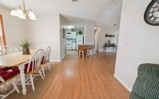 Florida Water-Lover’s Home for Sale in Suwannee, Florida