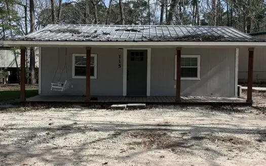 Cash Flow Property, Airbnb, Lake View, Community Boat Launch