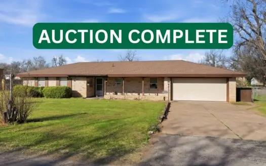 3 Bedroom Home for Sale, Large Lot in Canadian County, Oklahoma